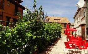 Albergue Santa Ana